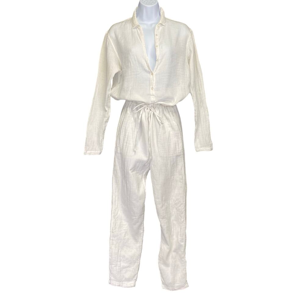 XiRENA Cream Drawstring Button-Front Long-Sleeve Jumpsuit
